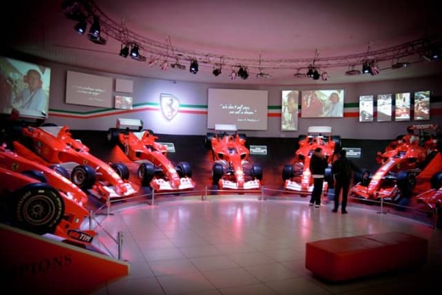 Ferrari múzeum belépő