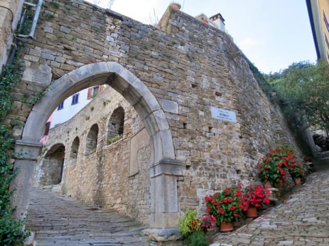 Motovun erődfal