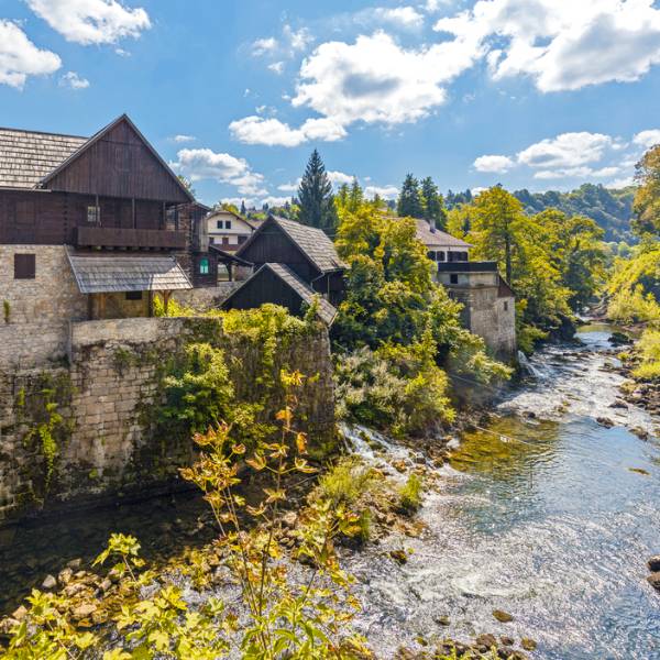 Vadregényes tájakon<br>Plitvicei-tavak és Slunj