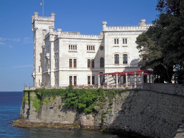 Észak-Itália gyöngyszemei-Miramare kastély