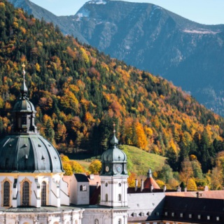 Photo by Claudia CDK: https://www.pexels.com/photo/ettal-abbey-in-germany-18914284/