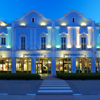 Black Friday Parndorfban - kép 3