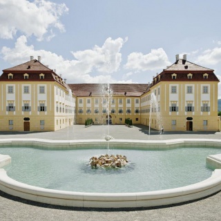 Pozsonyi kirándulás, Schloss Hof és csokigyár látogatás - kép 15
