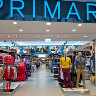 Vásárolj be a Primarkban és a Shopping City Südben - kép 11