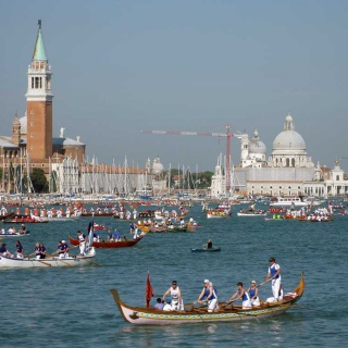 Pünkösdi hétvége Velencében - Vogalonga hajófelvonulással - kép 1